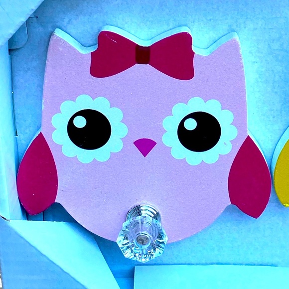 Adorable Owl Babies Wall Hook - Picture 2 of 7